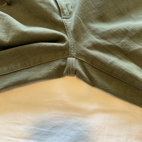 Universal Thread Olive Cropped Jeans Size 16W - Picture 11 of 12